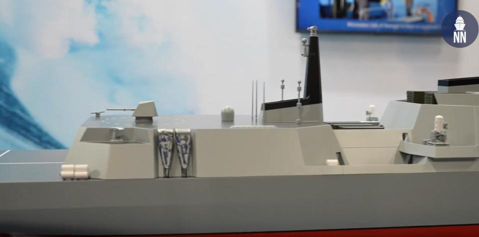 英国两栖支援舰 火力秒杀德国万吨护卫舰