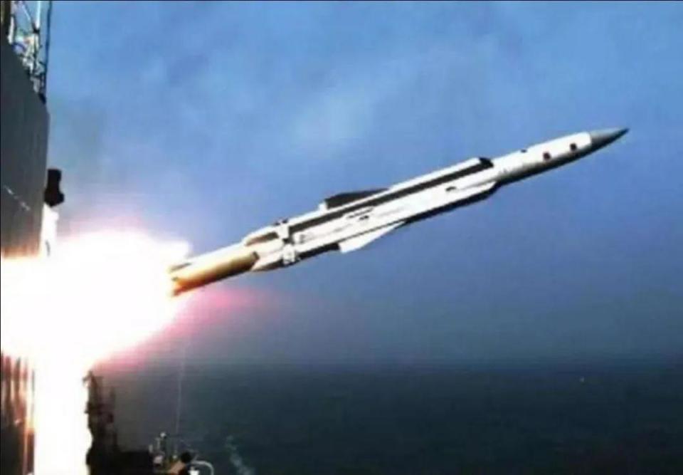 巴铁盛赞中国鹰击12 已成印度洋“航母杀手”