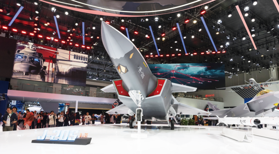 中国黑科技再升级！歼