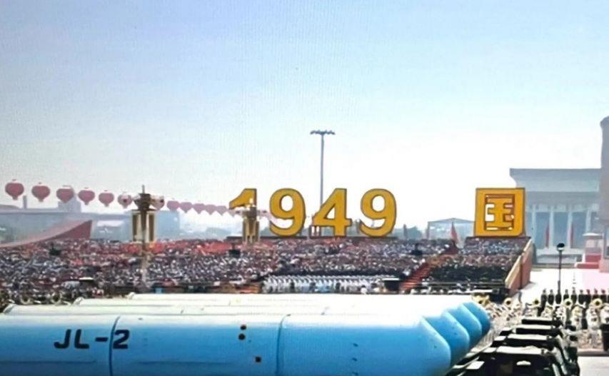 巨浪2是中国“压轴级”武器 属于什么水平?