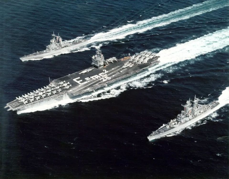 美国驱逐舰巅峰：核动力都用上了