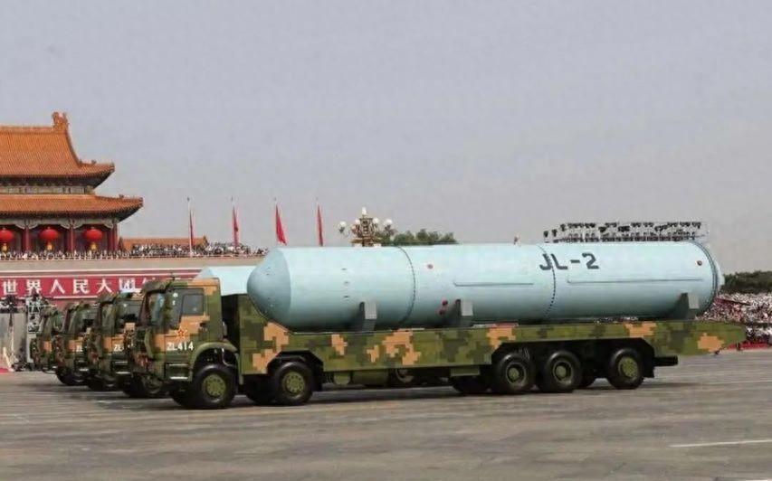 巨浪2是中国“压轴级”武器 属于什么水平?
