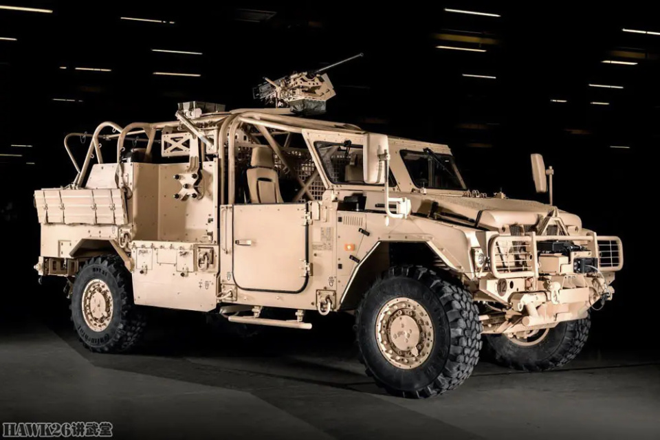 法国新型“灰熊”突击车亮相 加装巡飞弹