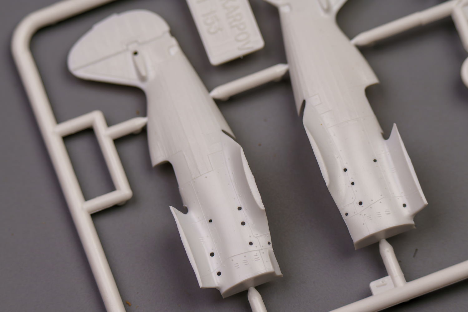 【板件评测】HELLER 苏联 波利卡波夫 伊153 CHAIKA 海鸥战斗机 I-153 249 1/72 拼装飞机模型