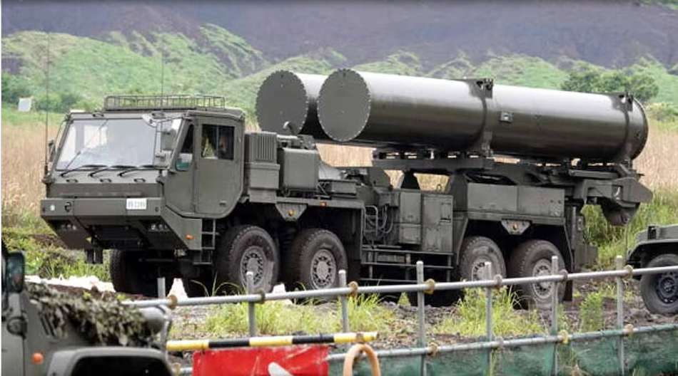 日本官宣部署高超音速导弹 目标中国航母