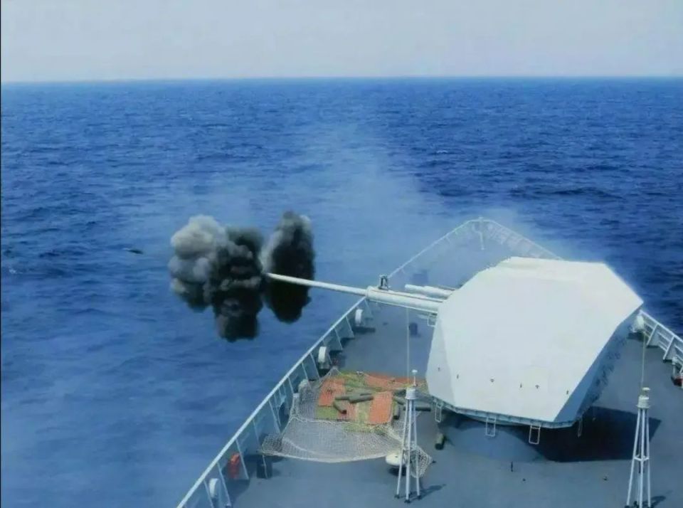 一门中国产130毫米舰炮的采购价,1个亿?