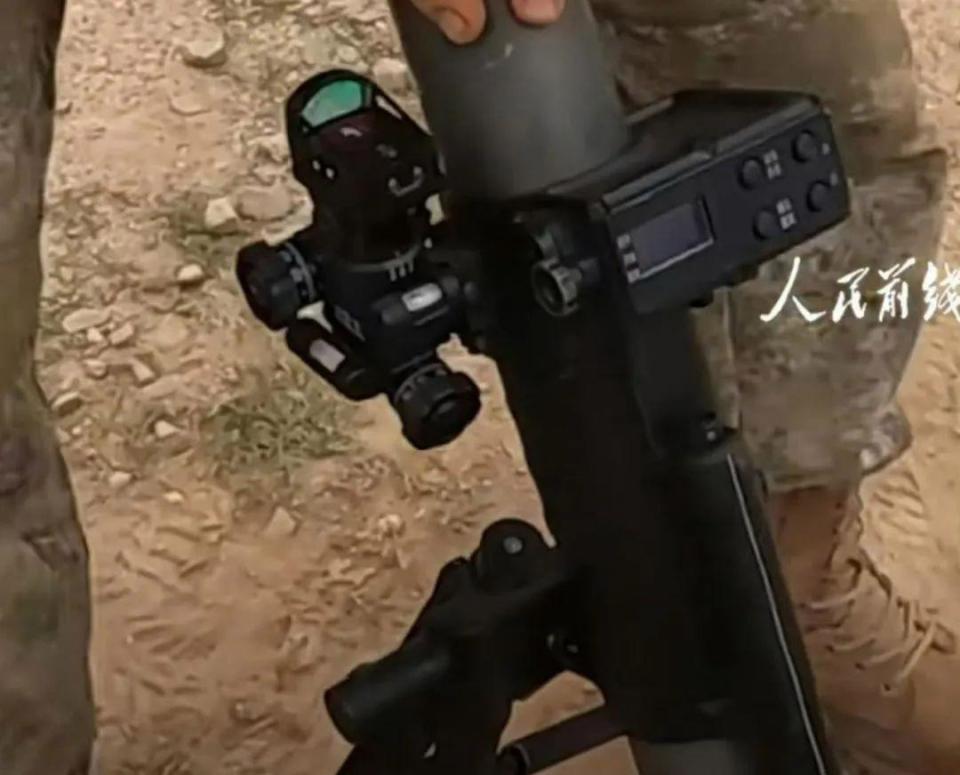 中国超轻型60mm迫击炮 钛合金打造?