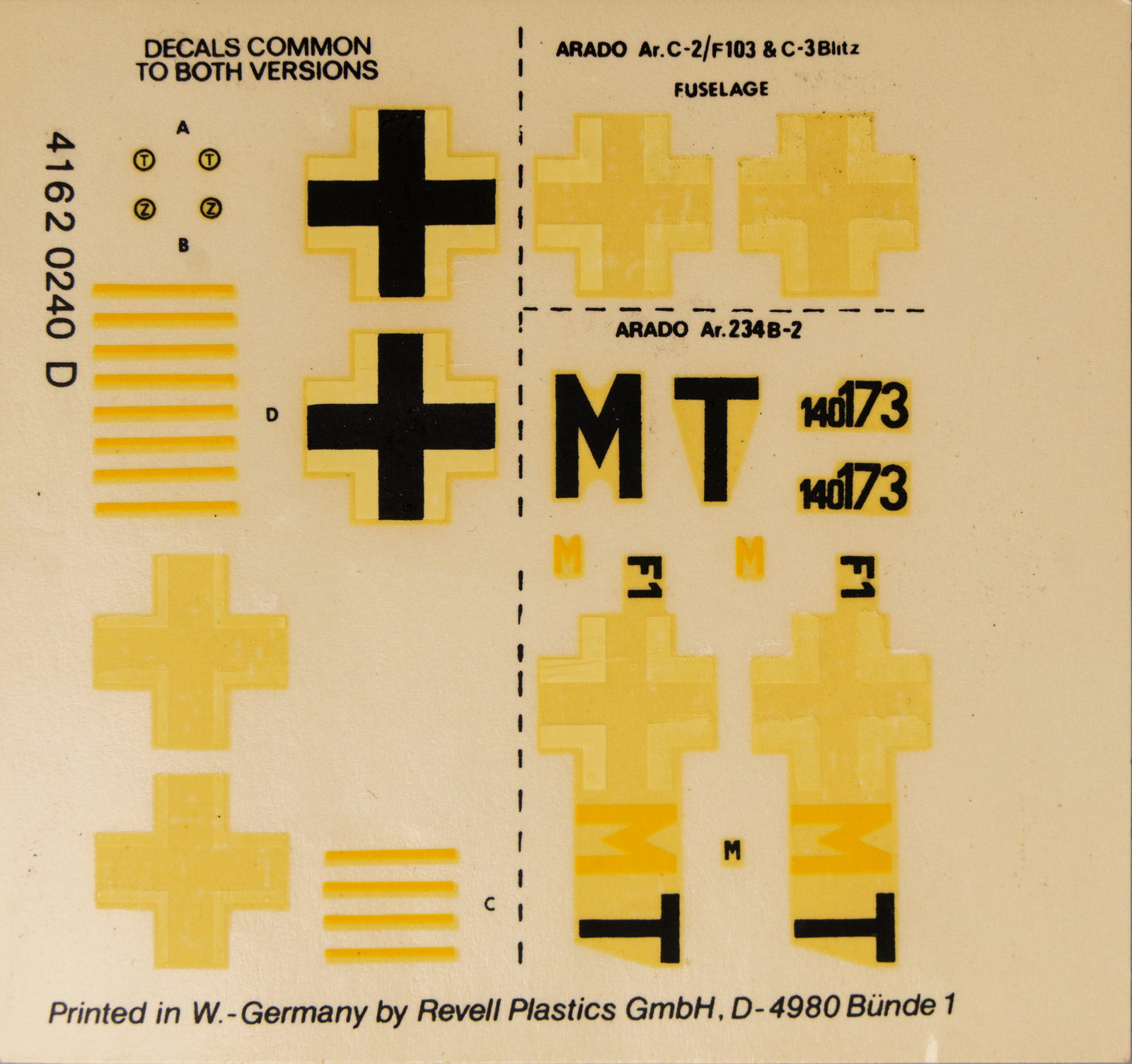 【板件评测】REVELL 1/72 德国阿拉多 AR-234 闪电喷气式轰炸机 H-4162 Arado Blitz 拼装飞机模型