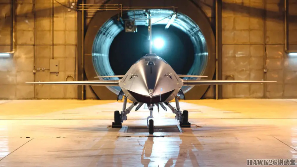 美军廉价空空导弹 尺寸只有AIM