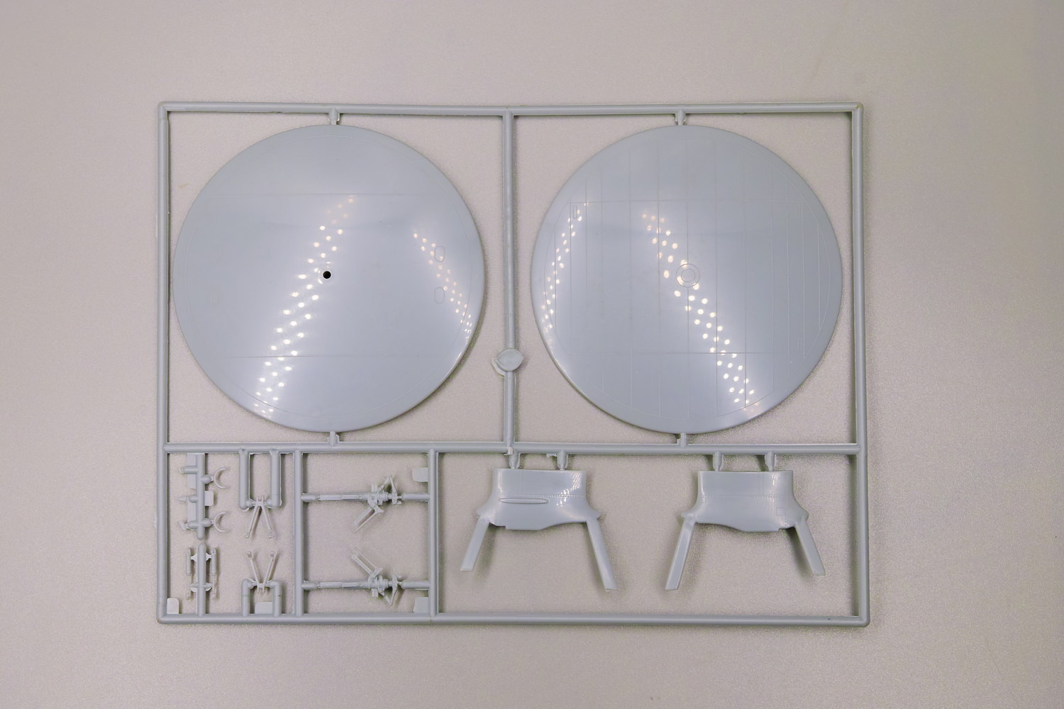 【板件评测】西西利 1/72 E-2C 鹰眼 hawkeye CCLEE XF 00108 拼装飞机模型