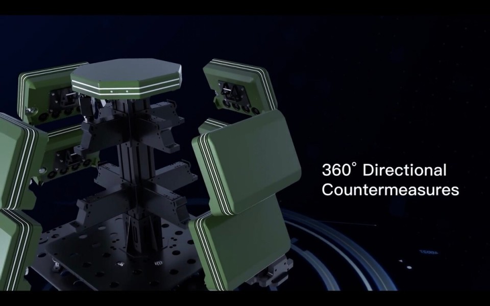 实战升级!中国坦克车顶某设备专防FPV自杀机