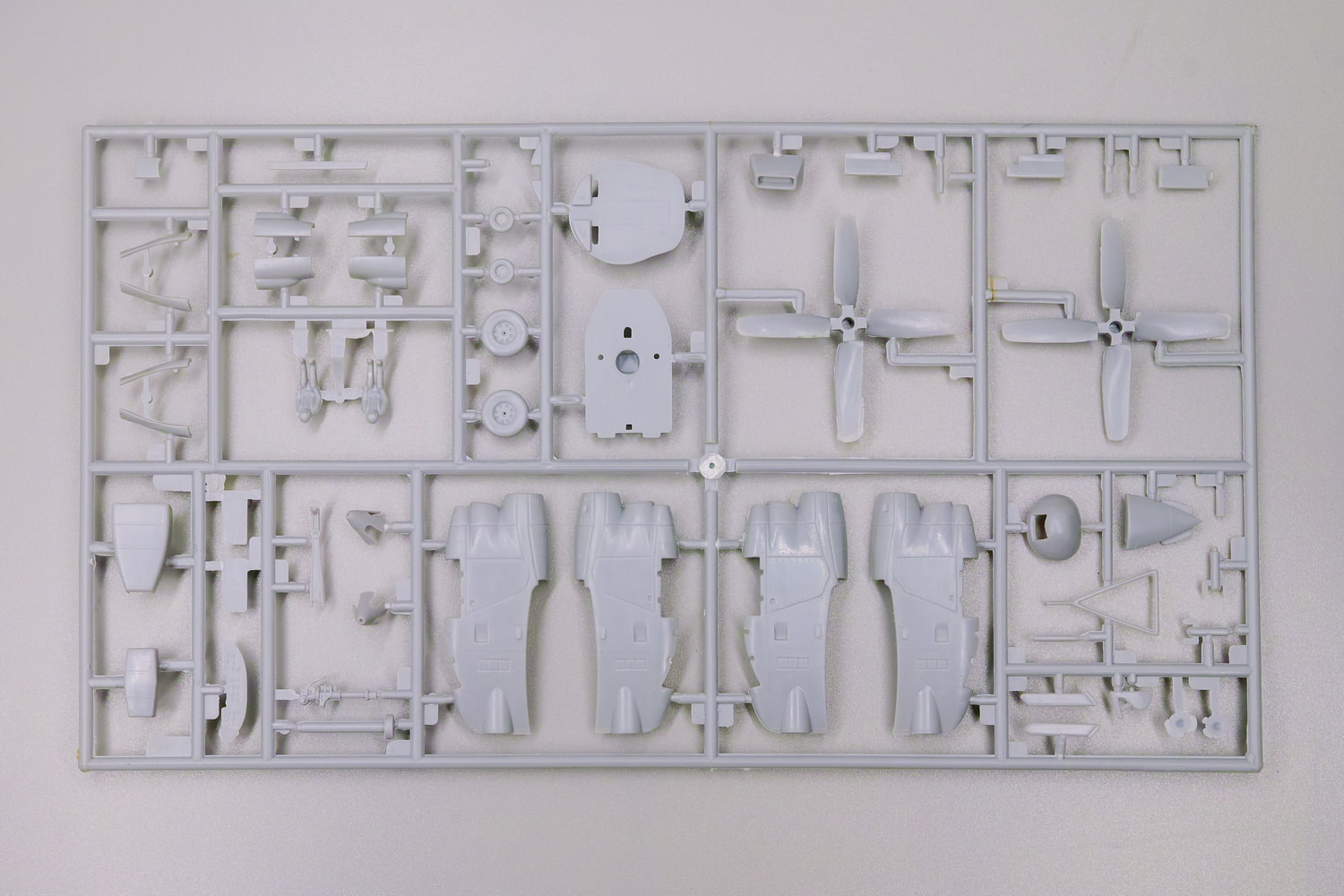 【板件评测】西西利 1/72 E-2C 鹰眼 hawkeye CCLEE XF 00108 拼装飞机模型