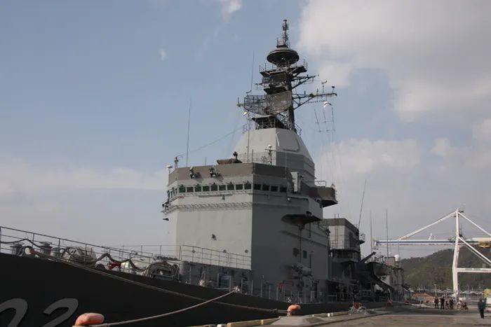 日本新型电磁轨道炮 准备进行实弹测试