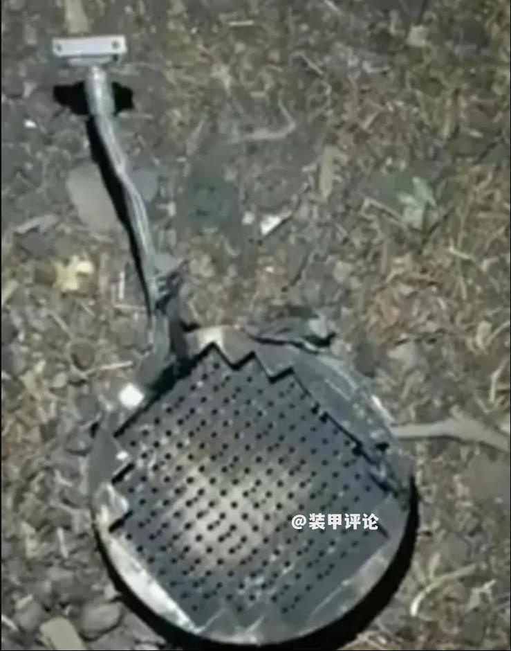 印度捡到霹雳15碎片 西方有可能仿制吗？