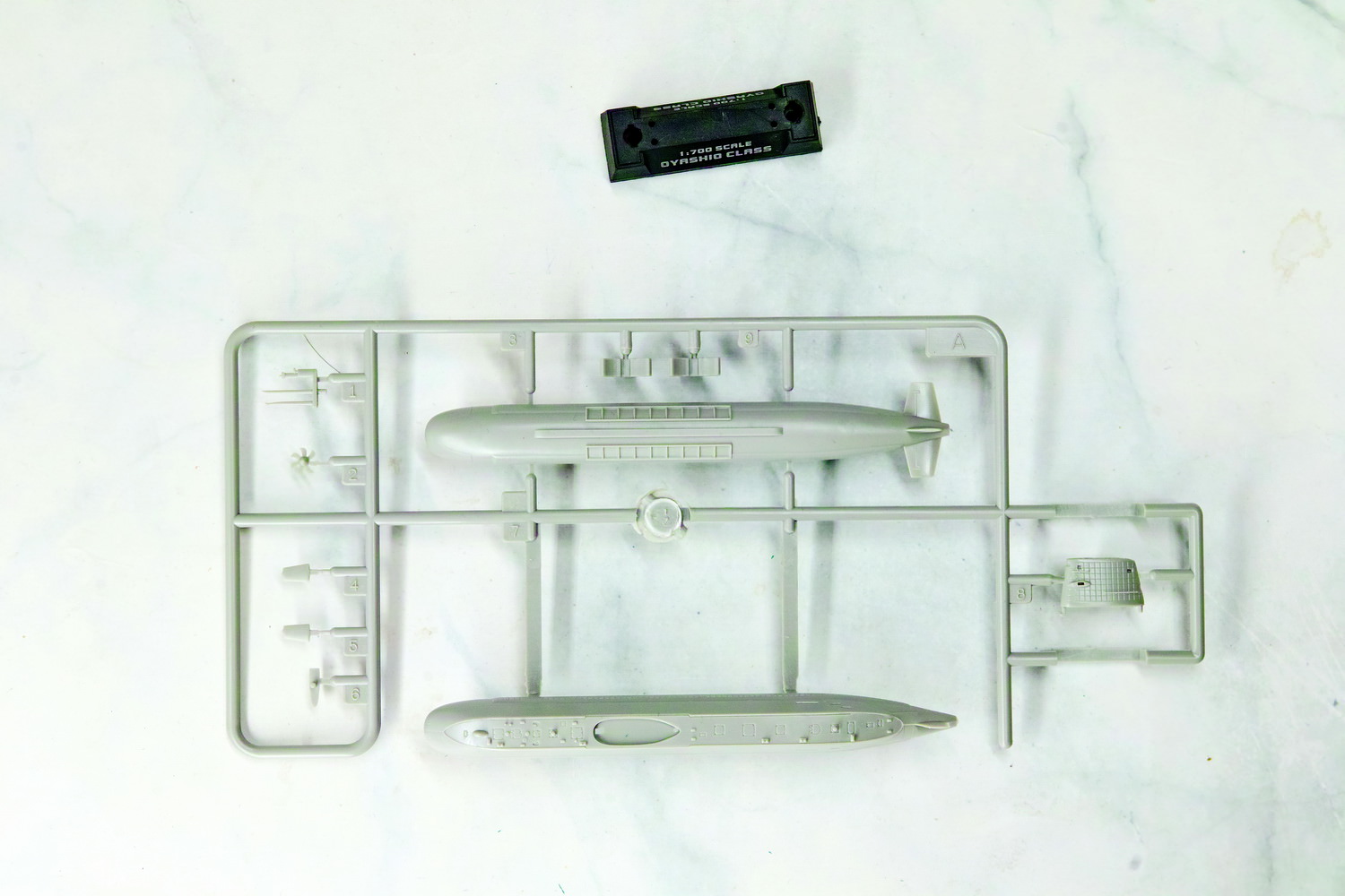 Hobbyboss 87001 亲潮级潜艇 Oyashio-class submarine おやしお型潜水舰