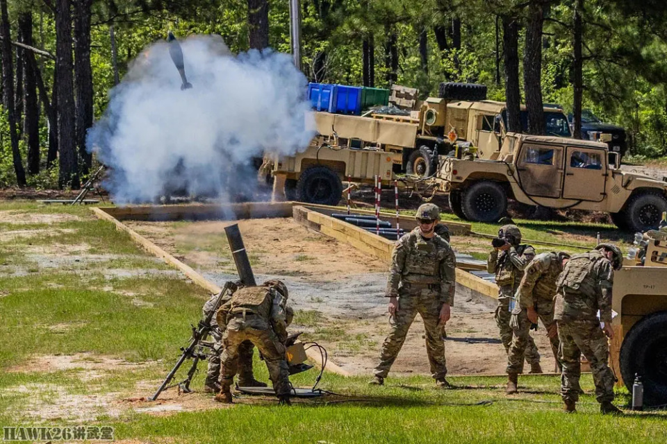 美军M120迫击炮经过改装 可适配制导炮弹