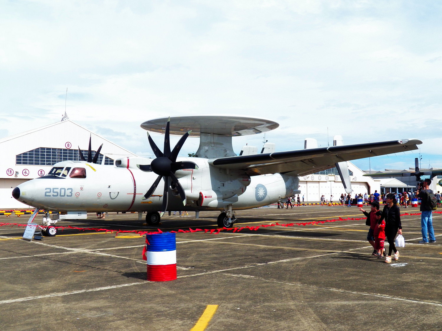 【板件评测】西西利 1/72 E-2C 鹰眼 hawkeye CCLEE XF 00108 拼装飞机模型