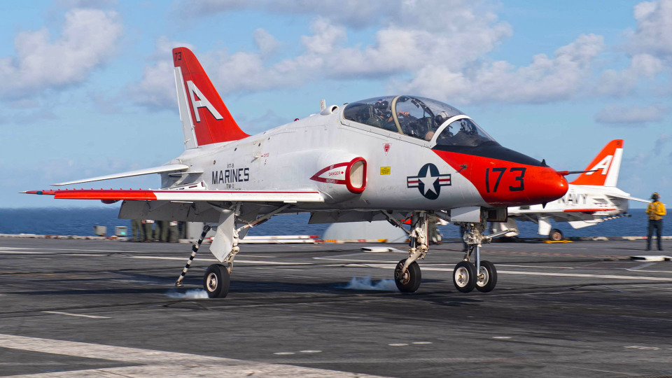 新型教练机M346N 再上美军展会造势