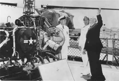 阿利·伯克的私心:一机坑了美国三代驱护舰