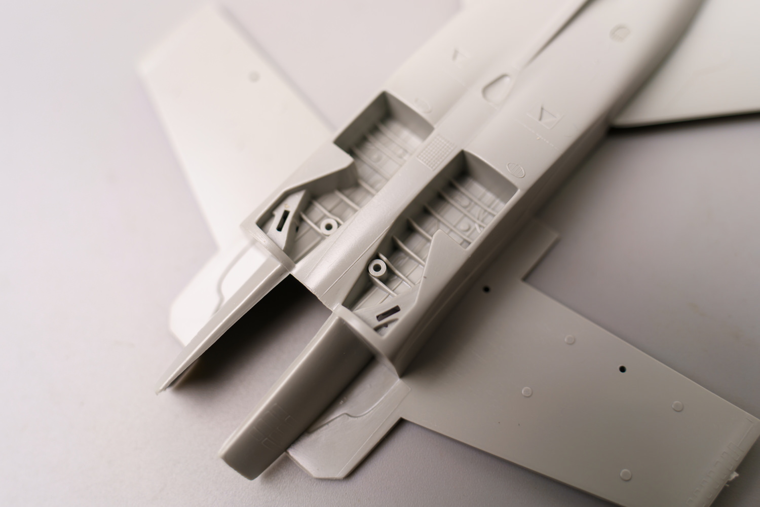 【板件评测】意大利 1/72 F/A-18 大黄蜂 Hornet 老虎会 Tiger Meet 2016 Italeri 1394