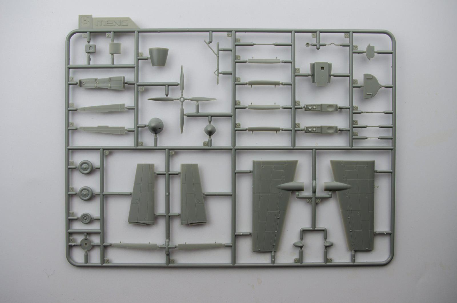 【板件评测】MENG 日本陆军 Ki-98 Mansyu 满飞 战斗机 DS-002 1/72 拼装飞机模型