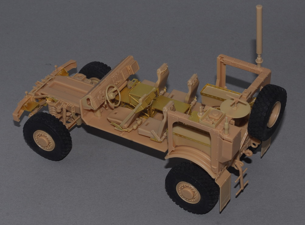 1/35 现代美国 M-ATV 防地雷反伏击装甲车