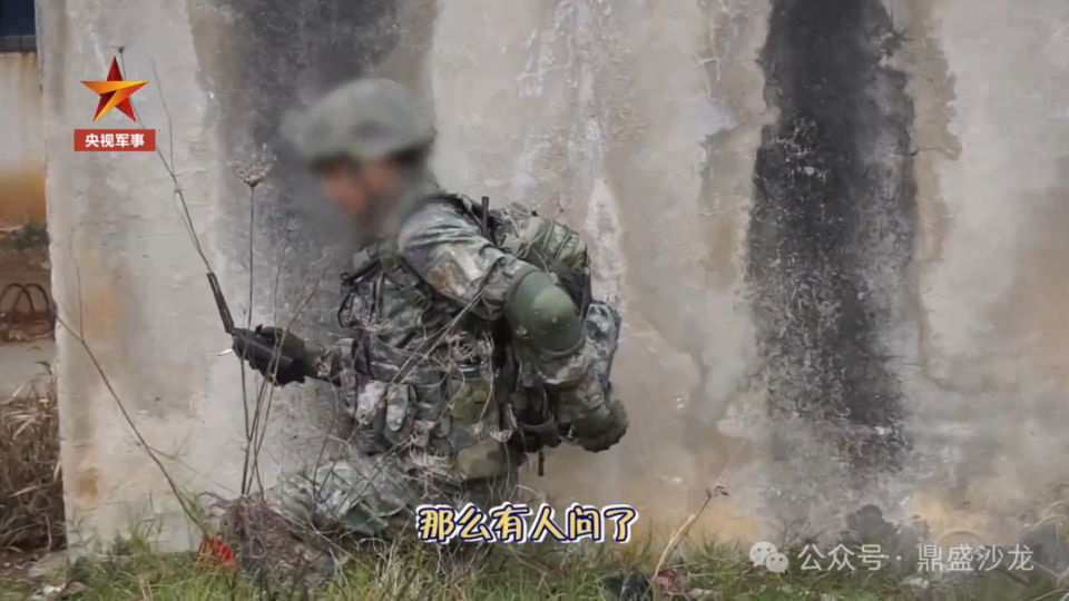 中国新型微型无人机 外观非常科幻