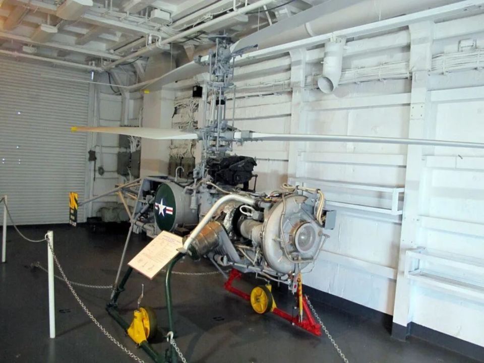 阿利·伯克的私心:一机坑了美国三代驱护舰