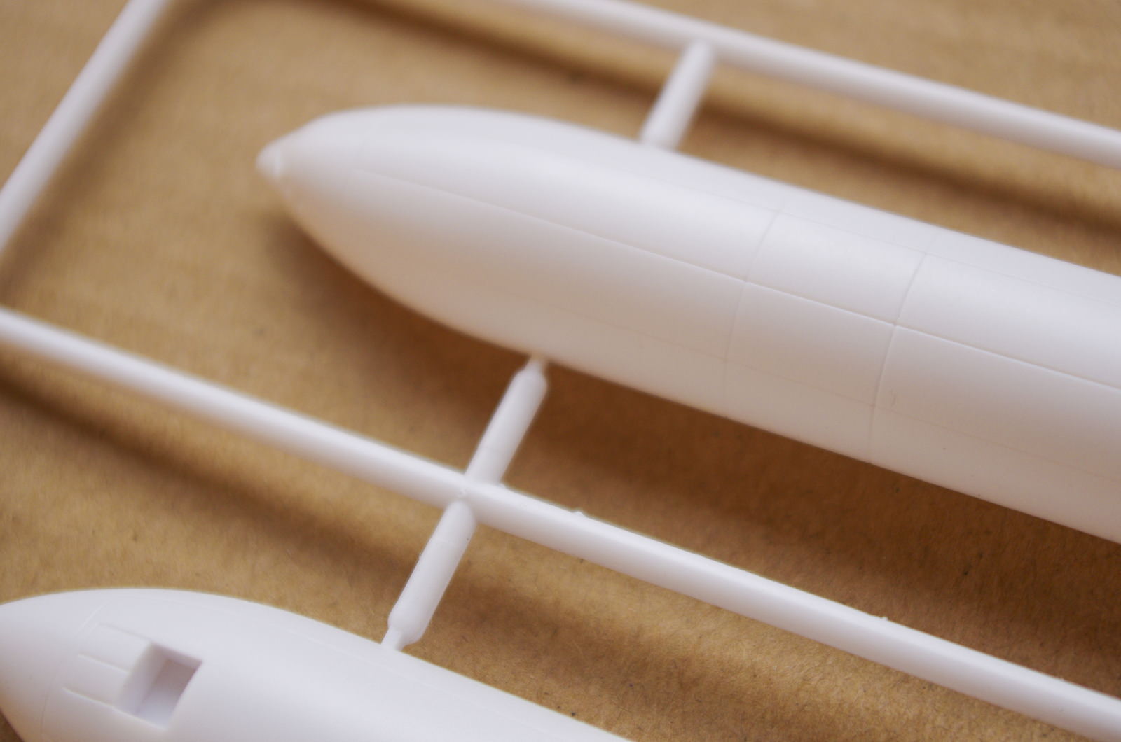 【板件评测】正德福 奇嘉 空中客车 A340-300 中国东方航空 AIRBUS Kitech 08M-341 1/300 拼装客机模型