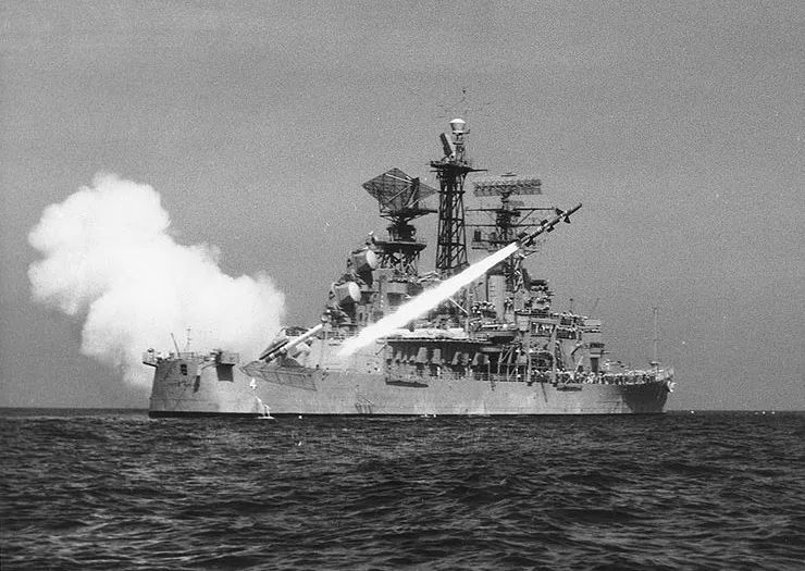 美国海军艰难的垂发之路