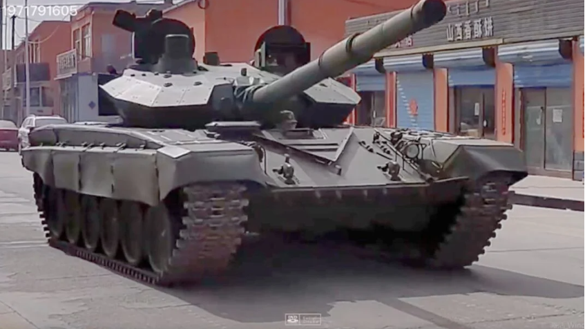 中国街头惊现魔改版T