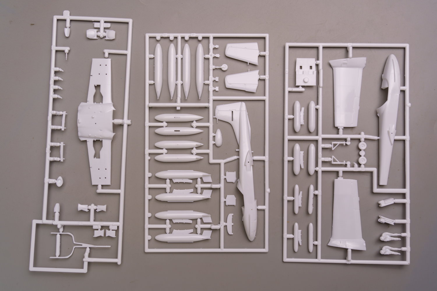 【板件评测】长谷川 02072 A-37B Dragonfly &#8216;Black Eagles&#8217; 韩国空军黑鹰特技 “蜻蜒”攻击机