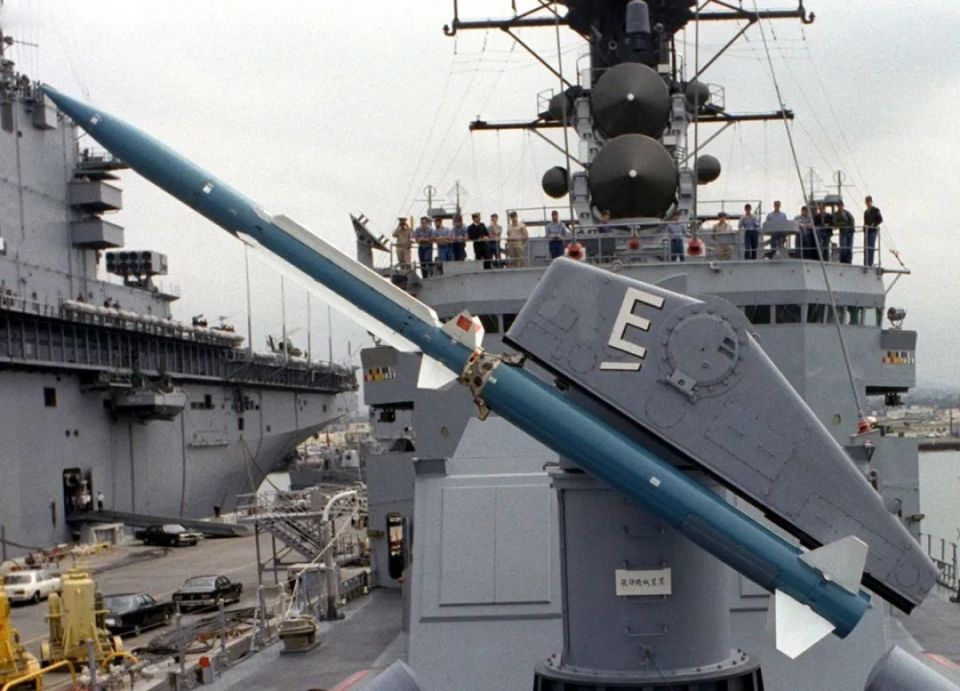 美国海军艰难的垂发之路