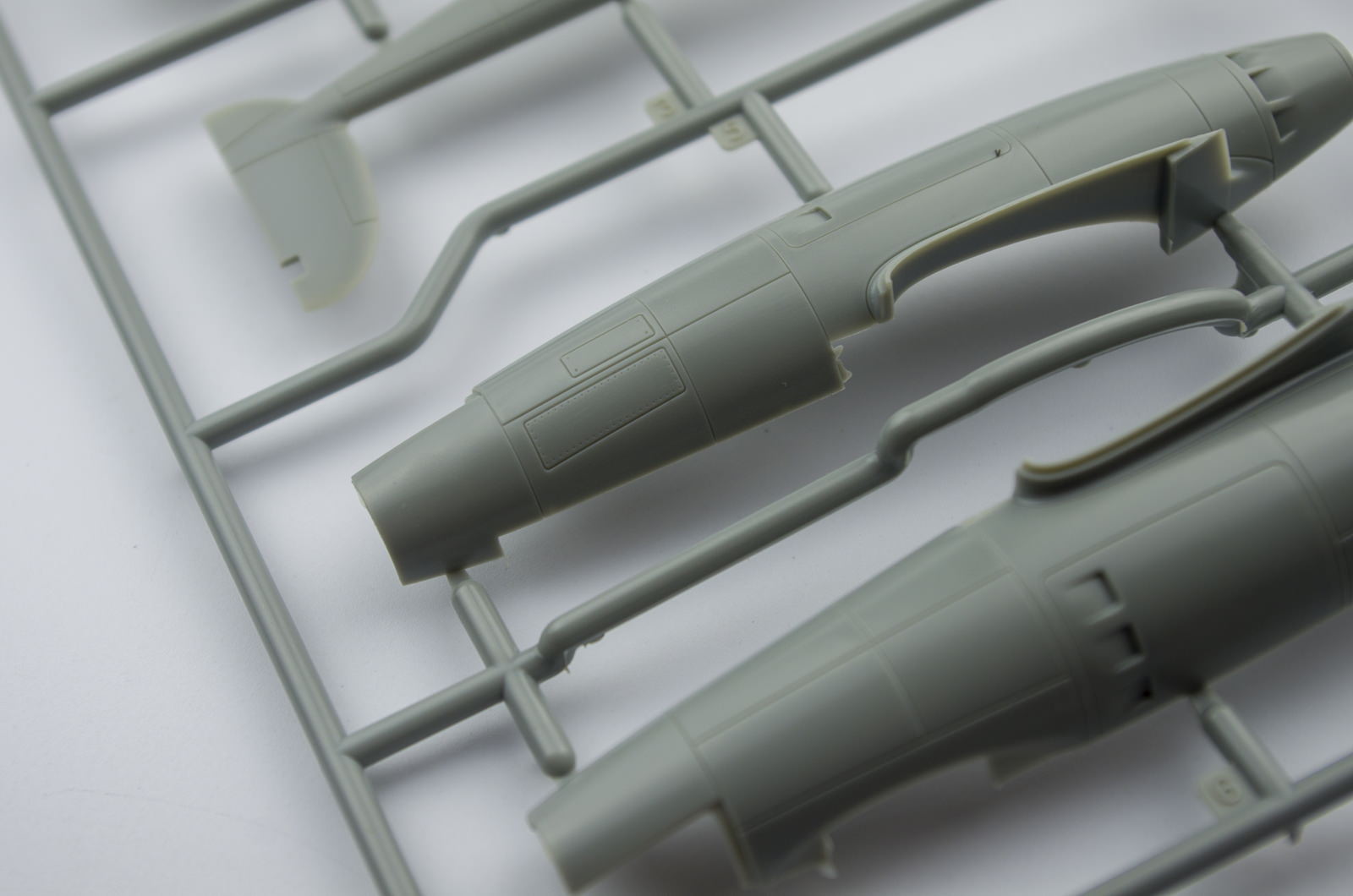 【板件评测】MENG 日本陆军 Ki-98 Mansyu 满飞 战斗机 DS-002 1/72 拼装飞机模型