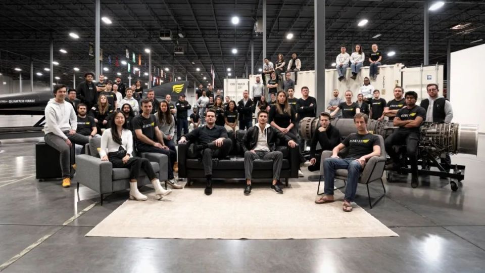 美国高超音速测试原型机首次飞行