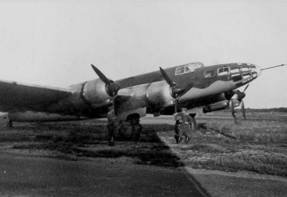 因二战夭折的法国战略轰炸机—MB.162