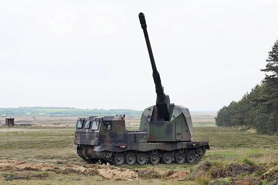 老车拉皮?德国推出NEMESIS自行火炮