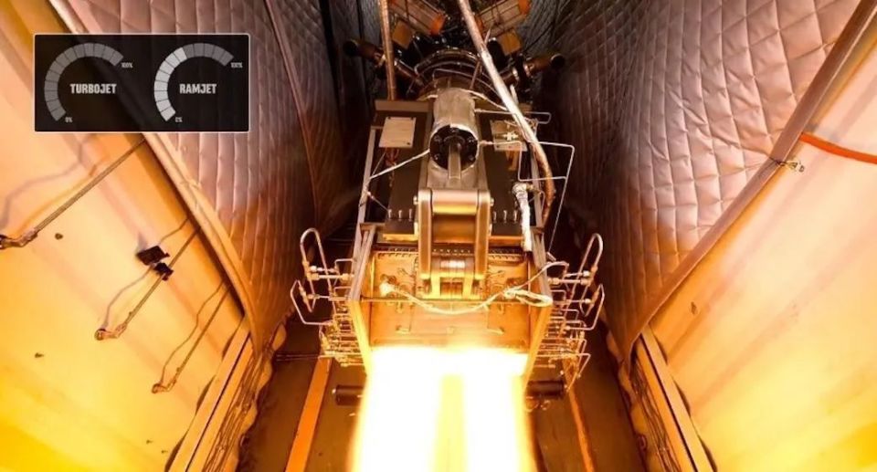 美国高超音速测试原型机首次飞行