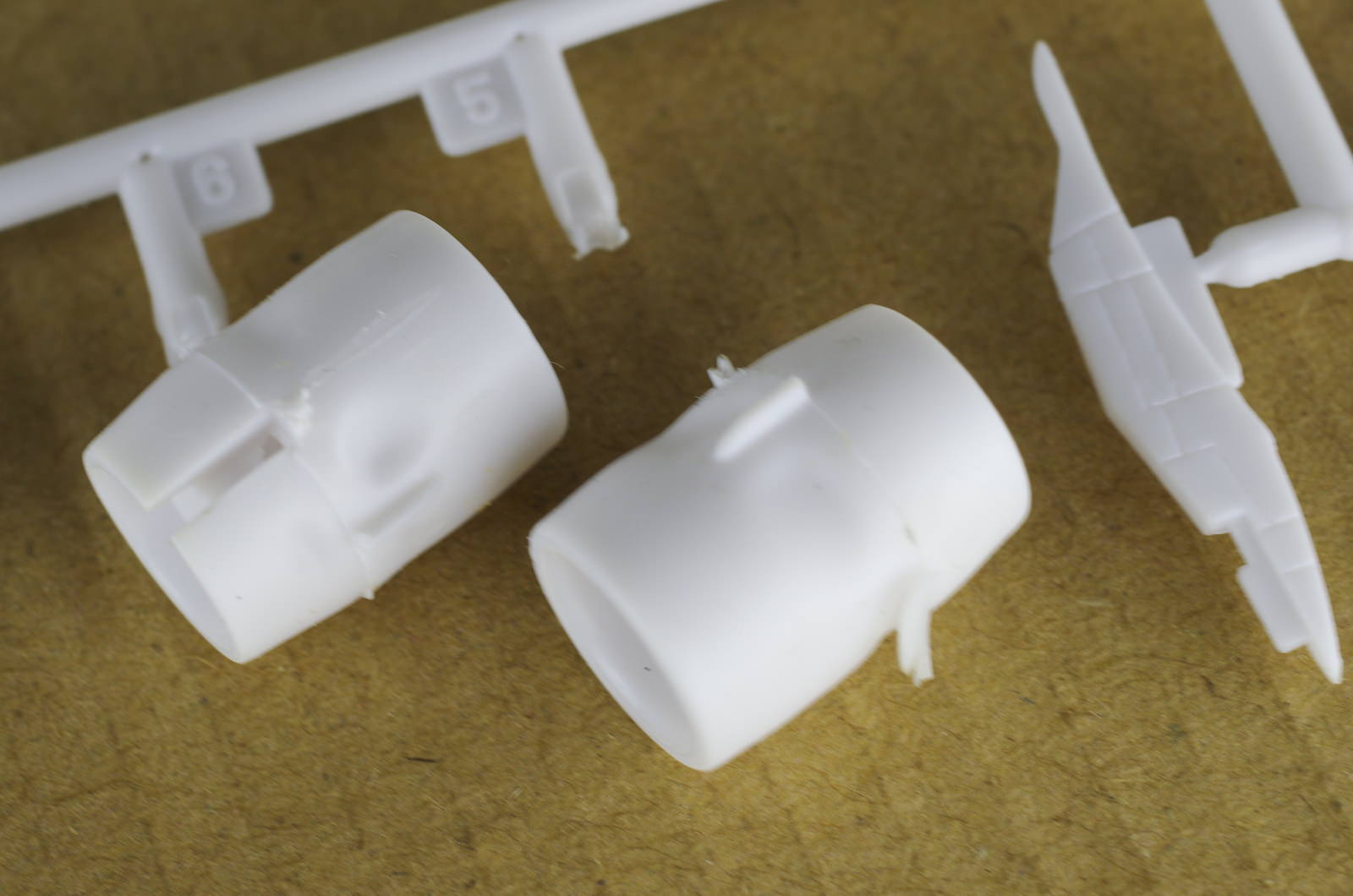 【板件评测】正德福 奇嘉 波音 彩虹 777-200 日本佳速航空 JAS Rainbow 777 Kitech 08M-333 1/300 拼装客机模型