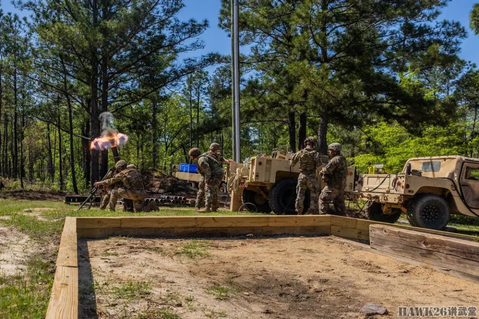 美军M120迫击炮经过改装 可适配制导炮弹