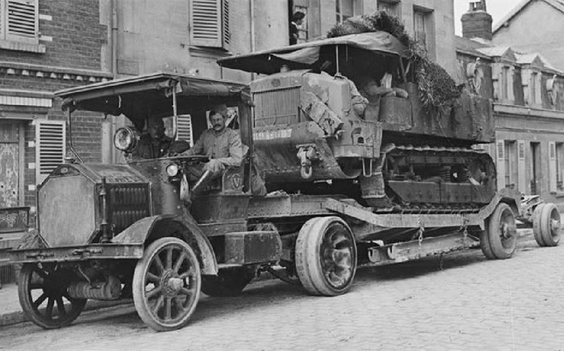 坦克变拖车 法国施耐德CD炮兵拖车