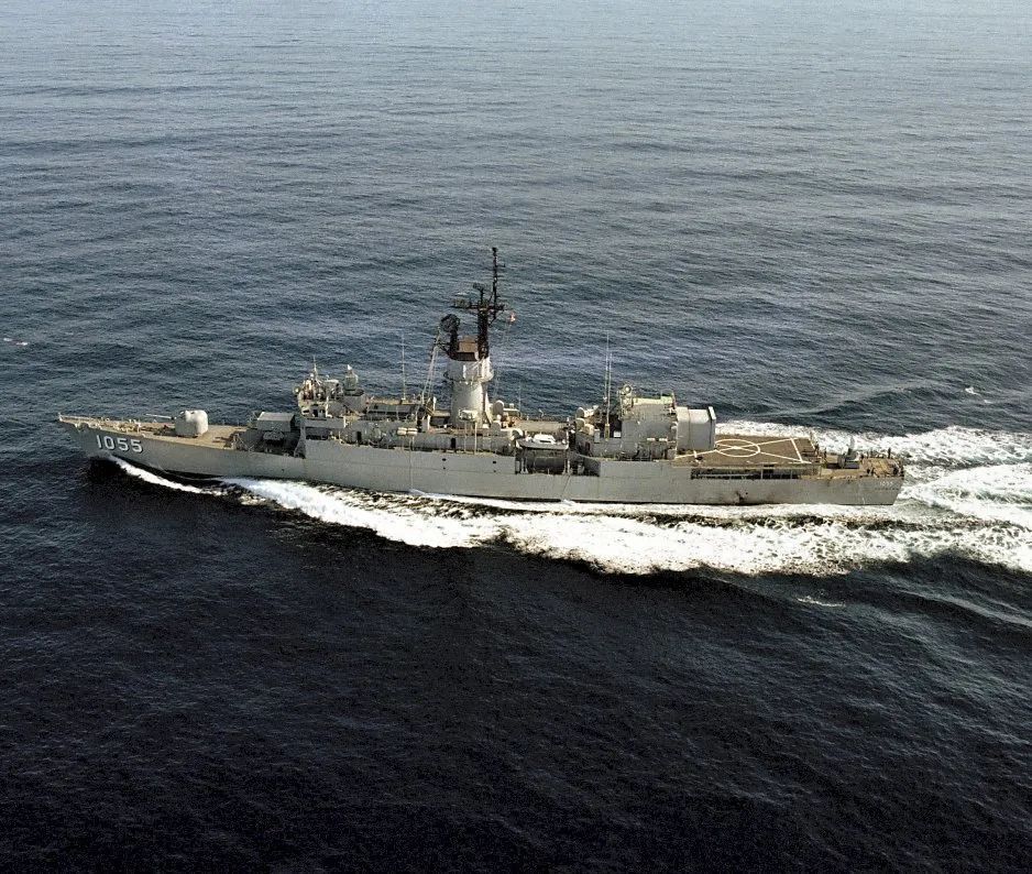 阿利·伯克的私心:一机坑了美国三代驱护舰