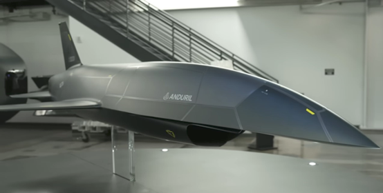 美军 “忠诚僚机首秀:有人