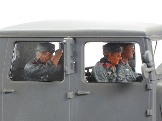 37027 1/48德国重型牵引车SS-100·88毫米炮FLAK 37防空炮