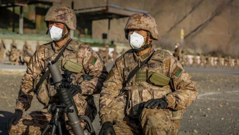 中国钛合金小钢炮 实现“火力跟着人走”