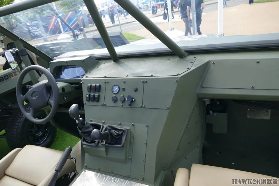 图说:俄罗斯军用轻型越野车发展历程