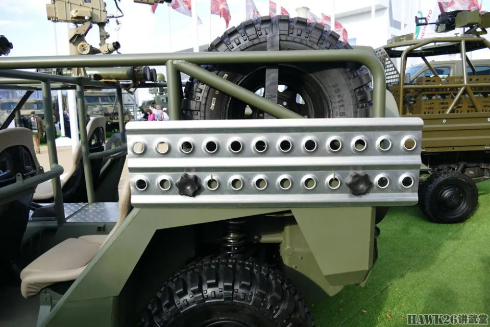 图说:俄罗斯军用轻型越野车发展历程