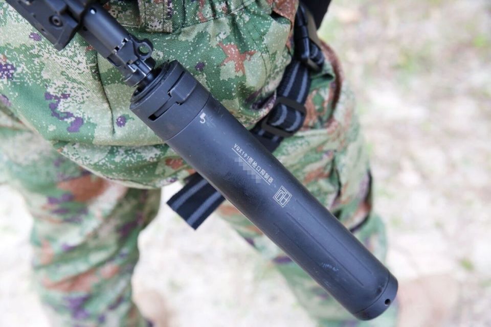 中国步枪安装消音器 对普通士兵有什么用？