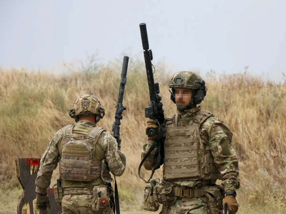 中国步枪安装消音器 对普通士兵有什么用？