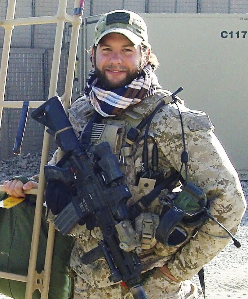 美军海豹与三角洲所用的HK416不同点